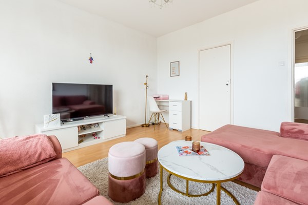 Medium property photo - Burgemeester de Vlugtlaan 325, 1063 BP Amsterdam